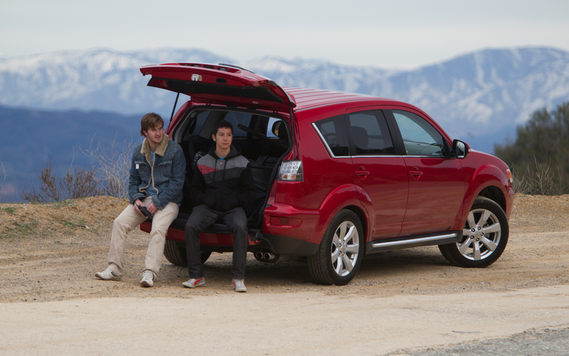Illustration for article titled For some unknown reason I am unusually attracted to the 2010-2012 Mitsubishi Outlander GT